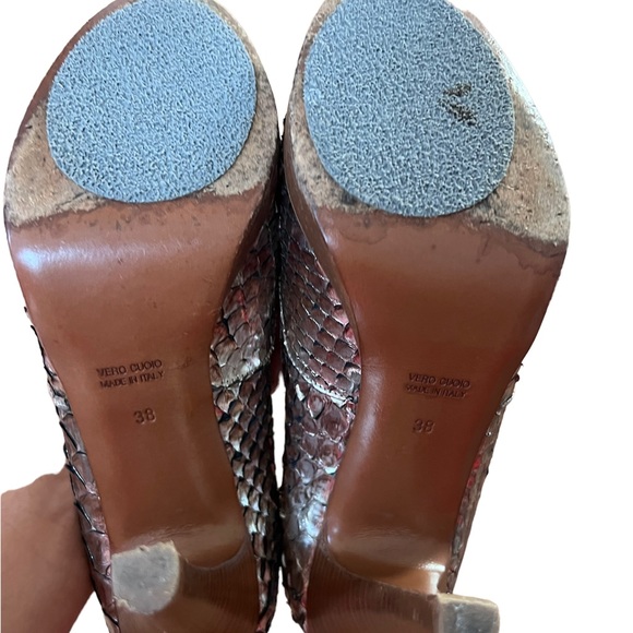 Golden Goose cap toe platform heels - Picture 4 of 4